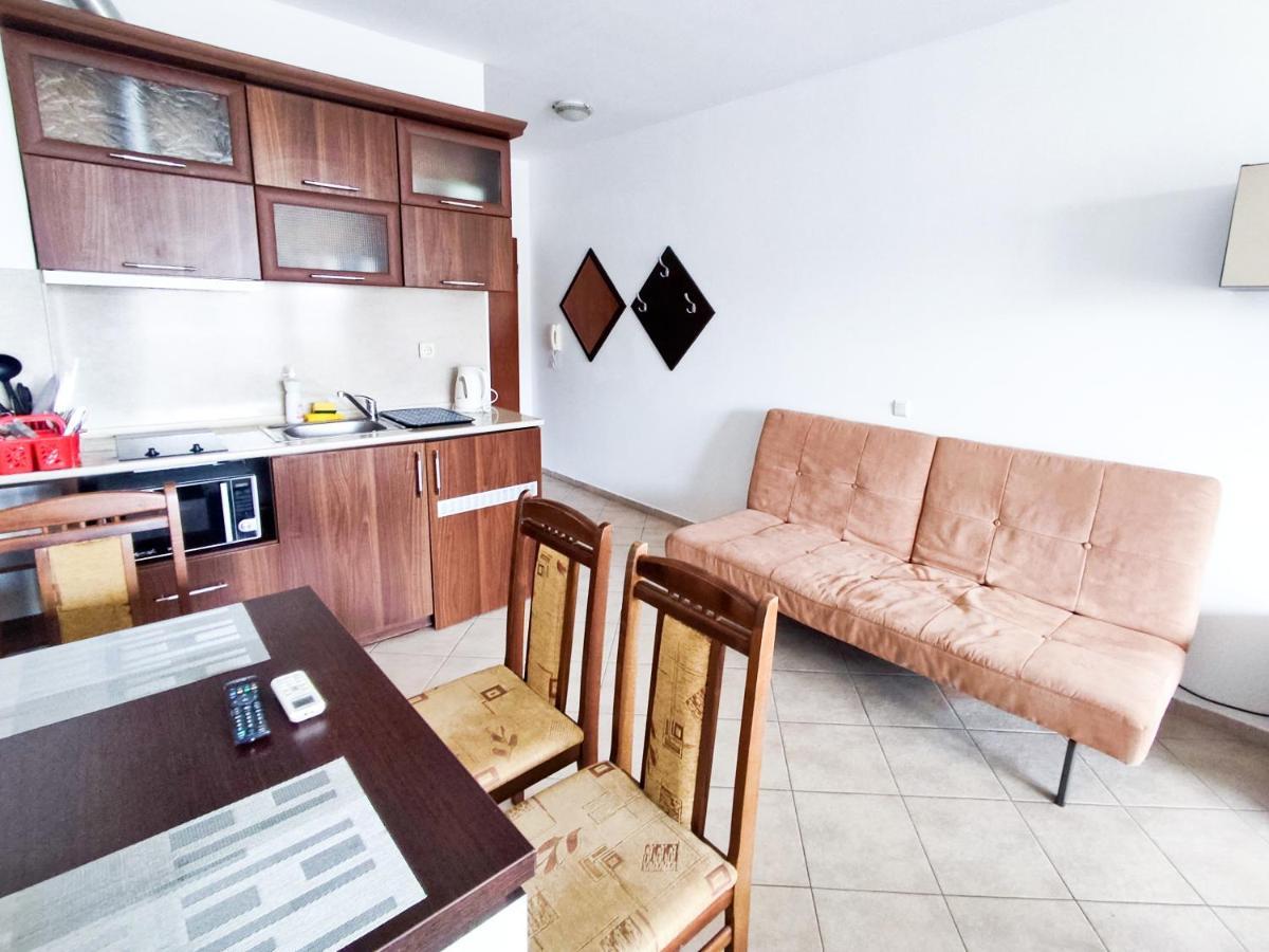 Apartament Studio Comfort Primorsko Mm Complex Exterior foto